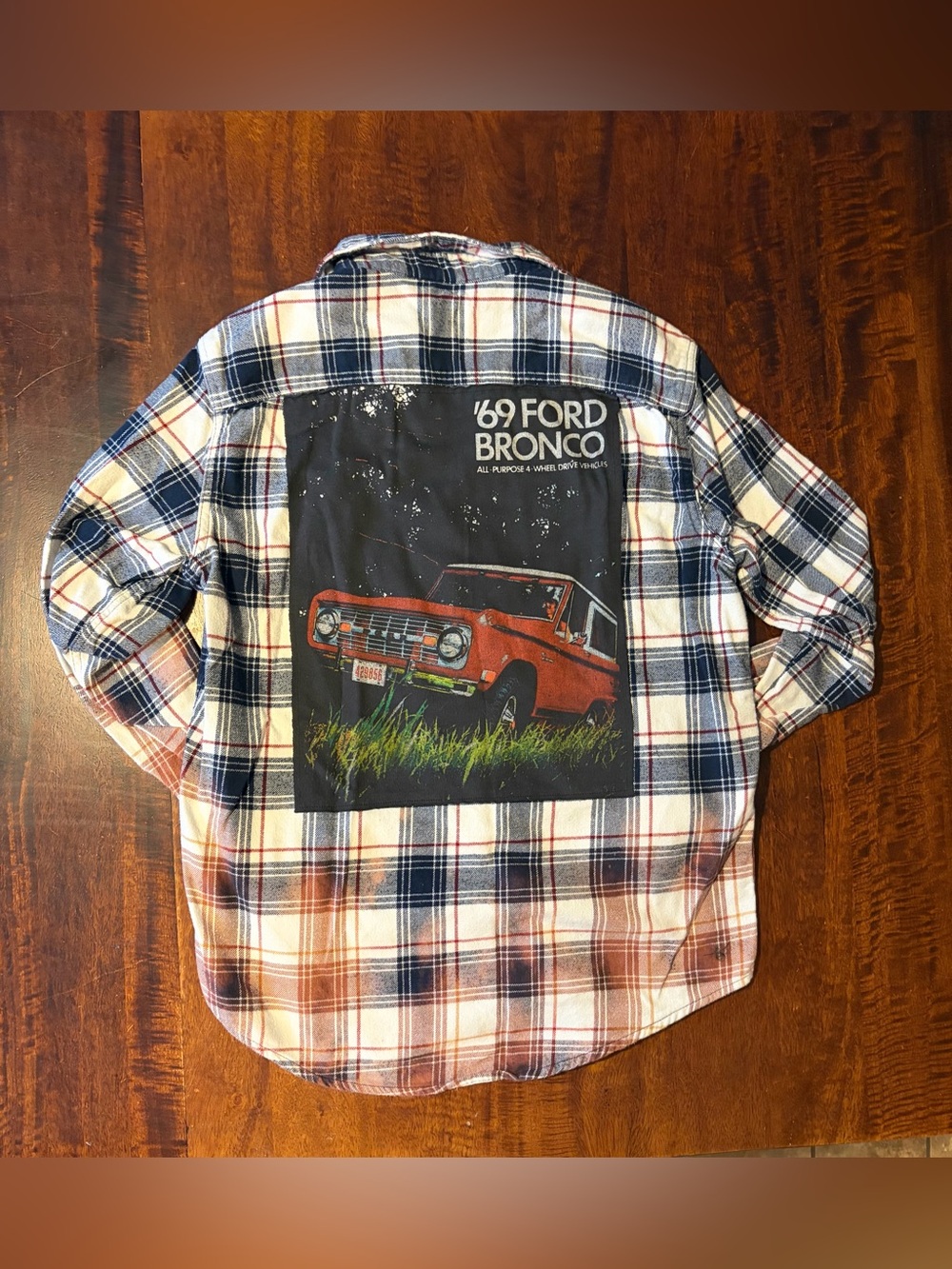Upcycled ‘69 Ford Bronco Graphic Splatter Bleach Dyed Navy White Plaid Flannel M
